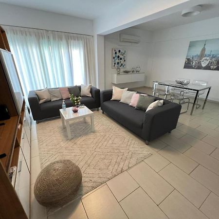Amazing 2-Bedroom Apartment With Pool!! 利马索尔 外观 照片